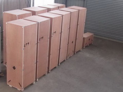 Control cabinet in export packaging and delivery